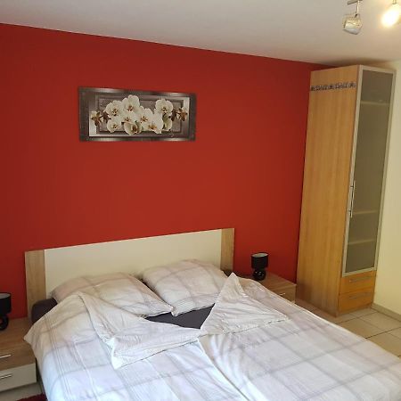 Zimmerappartement "Rose" - Ferienwohnungen Wagner & Gaul Daleiden المظهر الخارجي الصورة