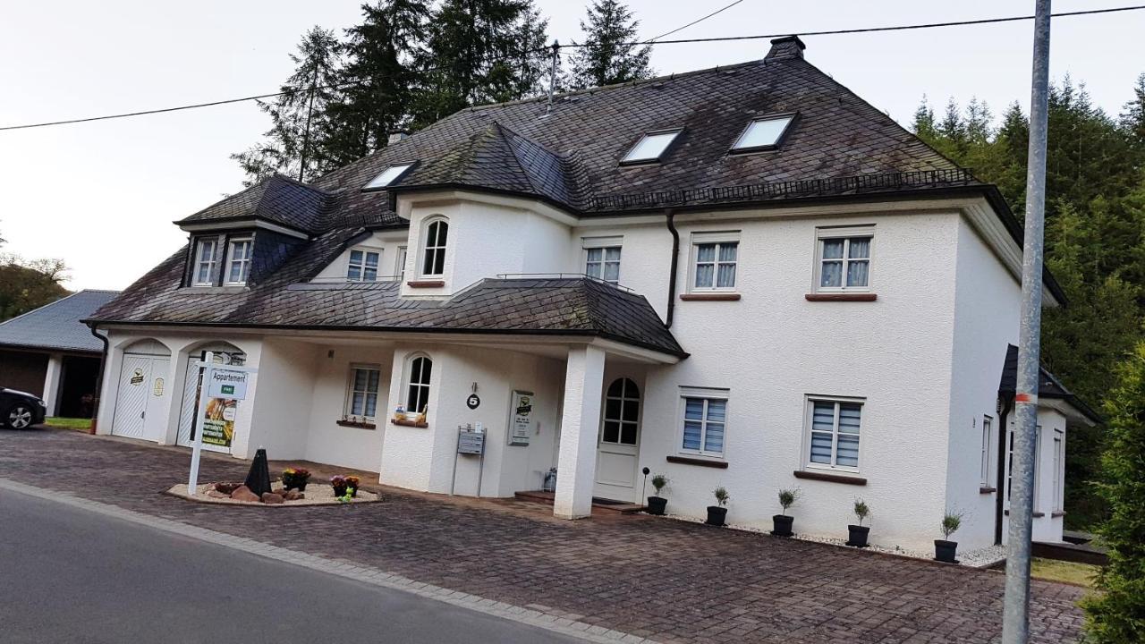 Zimmerappartement "Rose" - Ferienwohnungen Wagner & Gaul Daleiden المظهر الخارجي الصورة